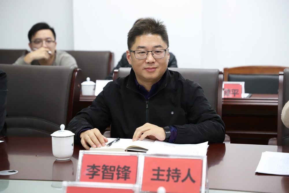 4ed21f5fd965b36bafcca7bef6cfa96