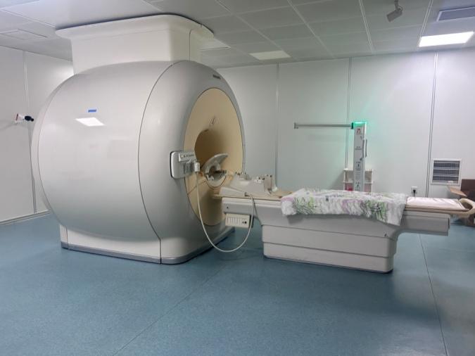 MRI机器.jpg