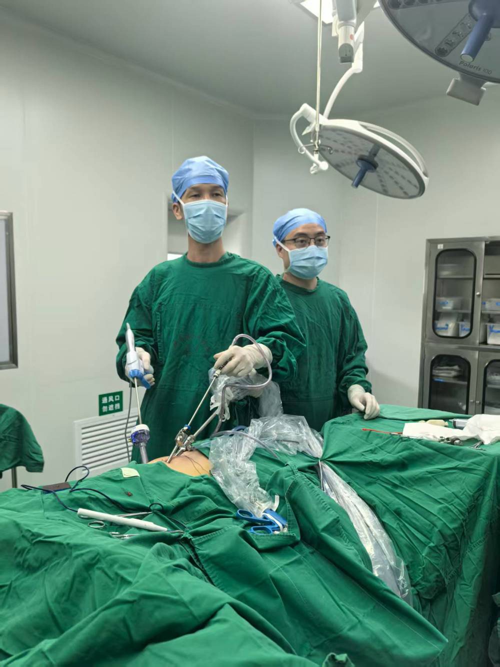 9dbe869f3542e97171522c74763a214