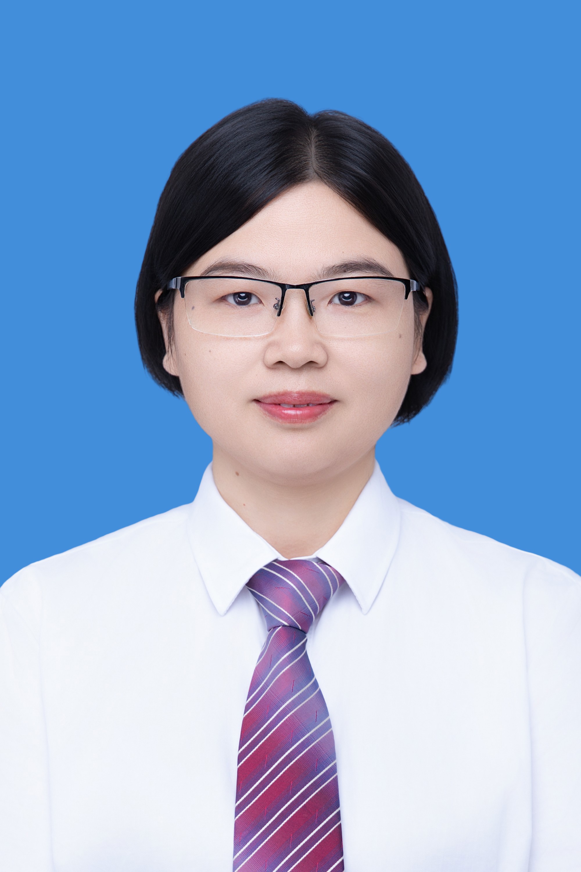 儿科副主任医师 谢建红
