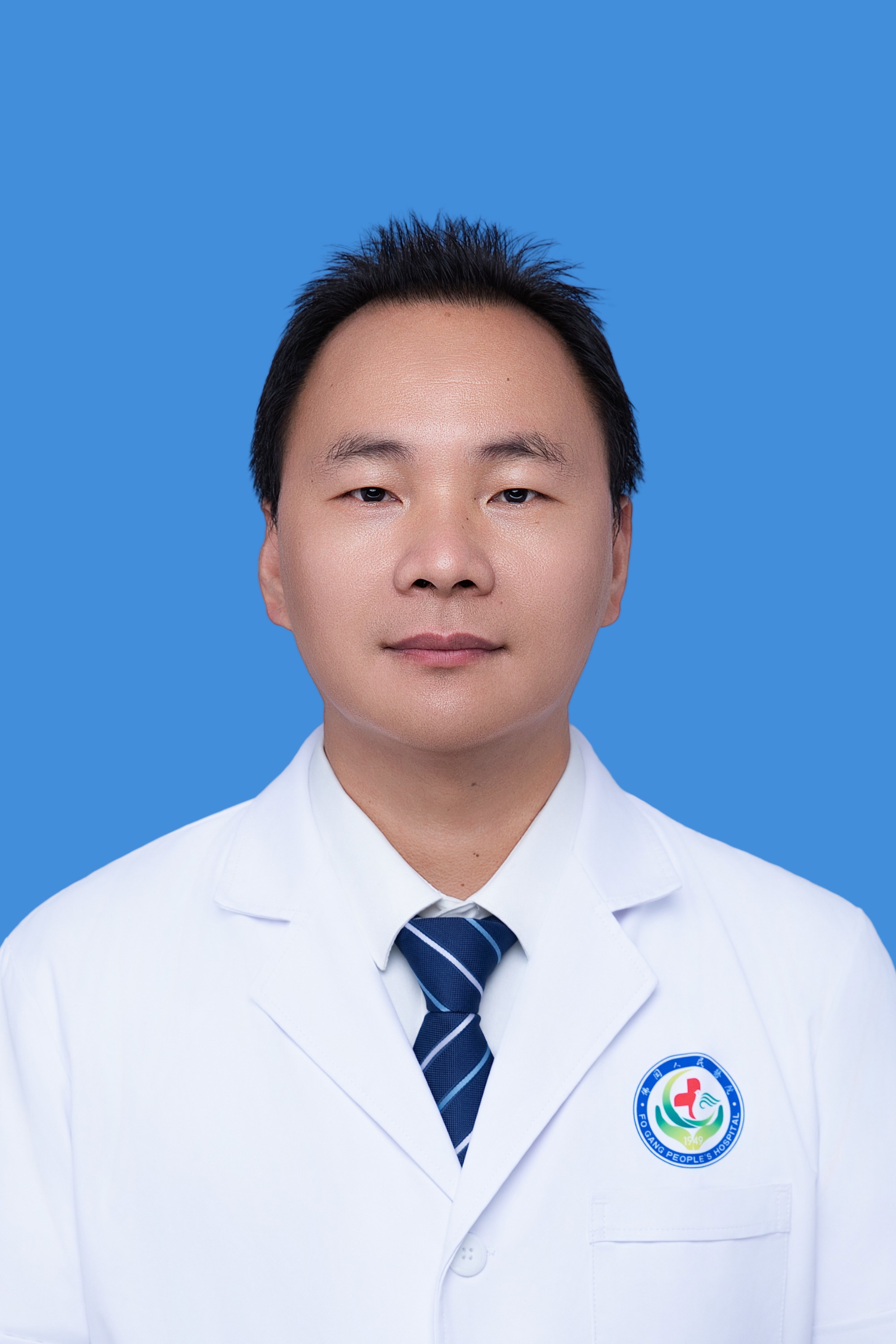 麻醉手术科副主任医师 范文锋