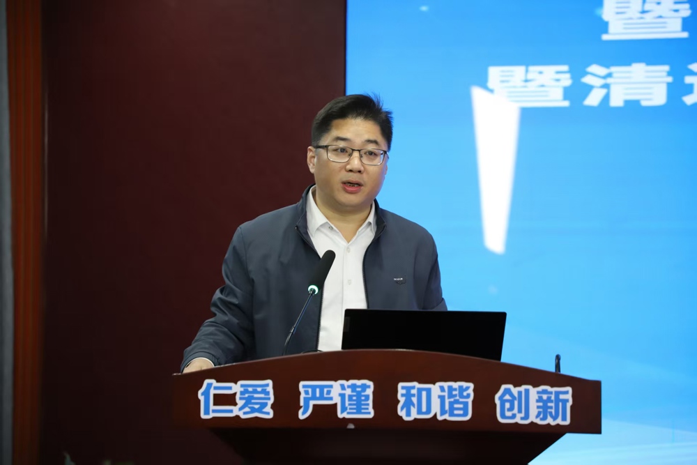 7dc1c0febe9c2f1eb89eb8a35eb855a0