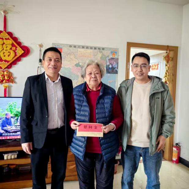 1dae90beb683f70d0bfc773fcc7d2c8