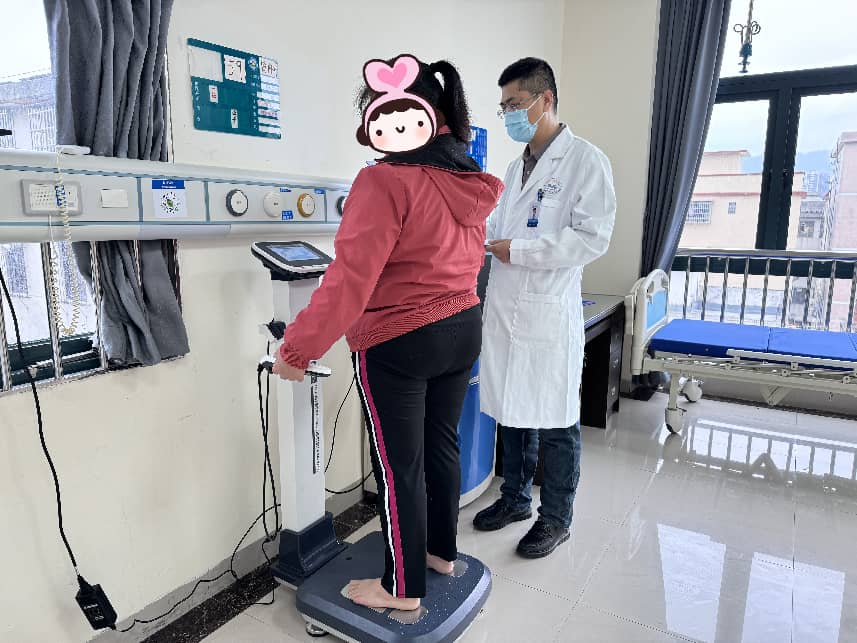 e507b8faf9eaff43e6067618498146c_副本