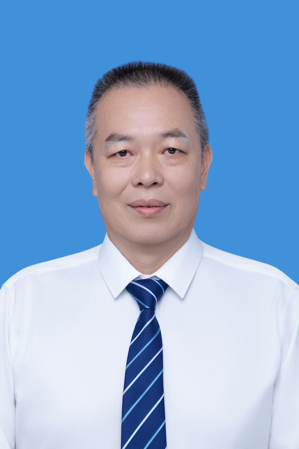 党委副书记、主任医师 郑奇志